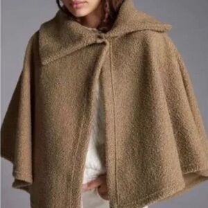 Anthropologie Sherpa Caplet - One Size